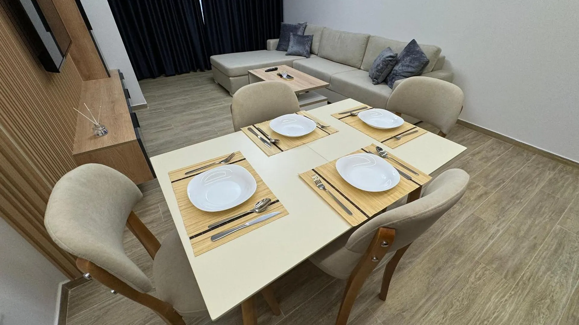 Isla'S Luxurious Seaside Apartments Durrës Albanie